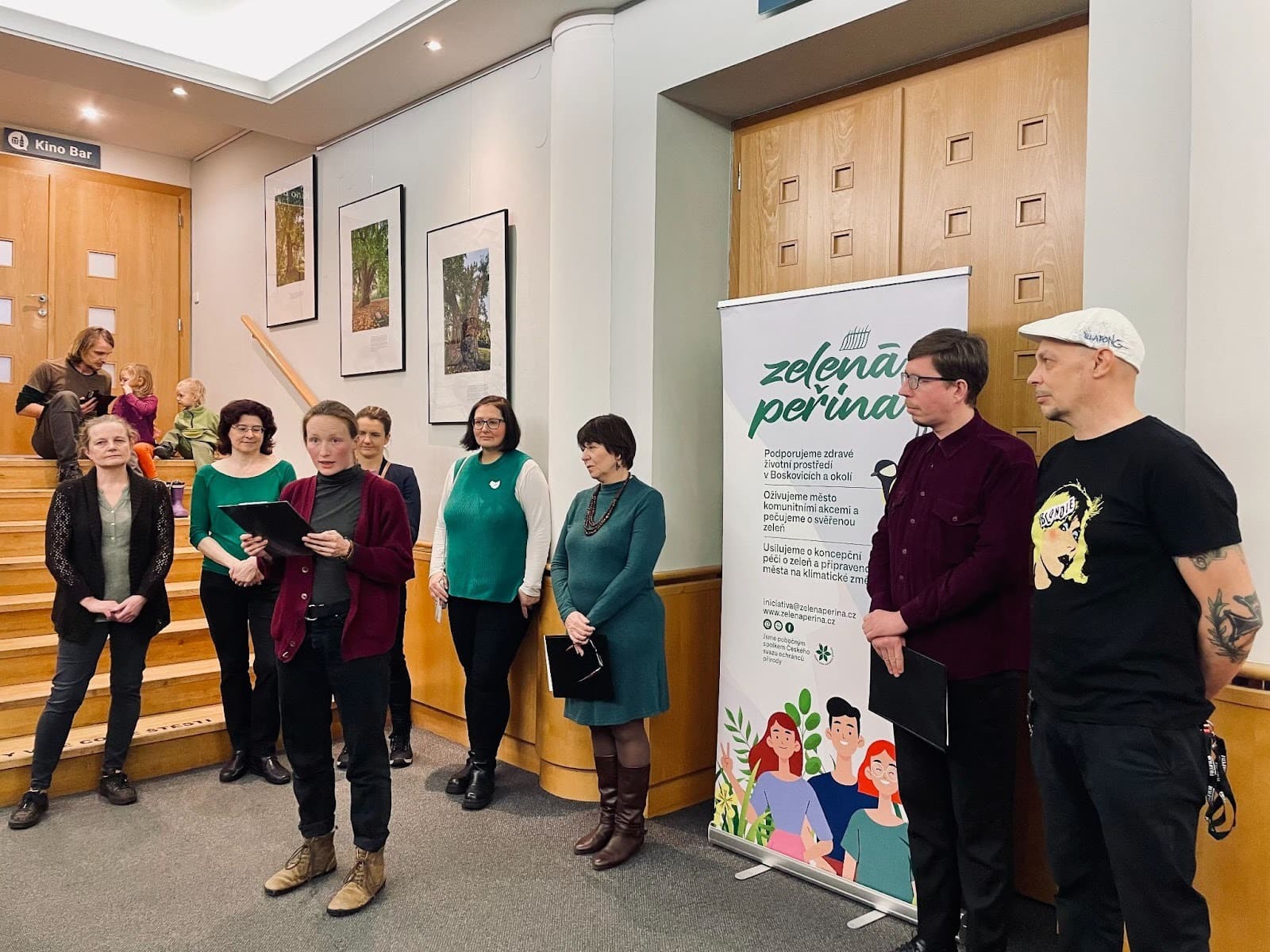 Výstavu fotografií Kamila Vočko Altrichtera zahájila v kině Bára Liška, která byla také hostkou našeho podcastu