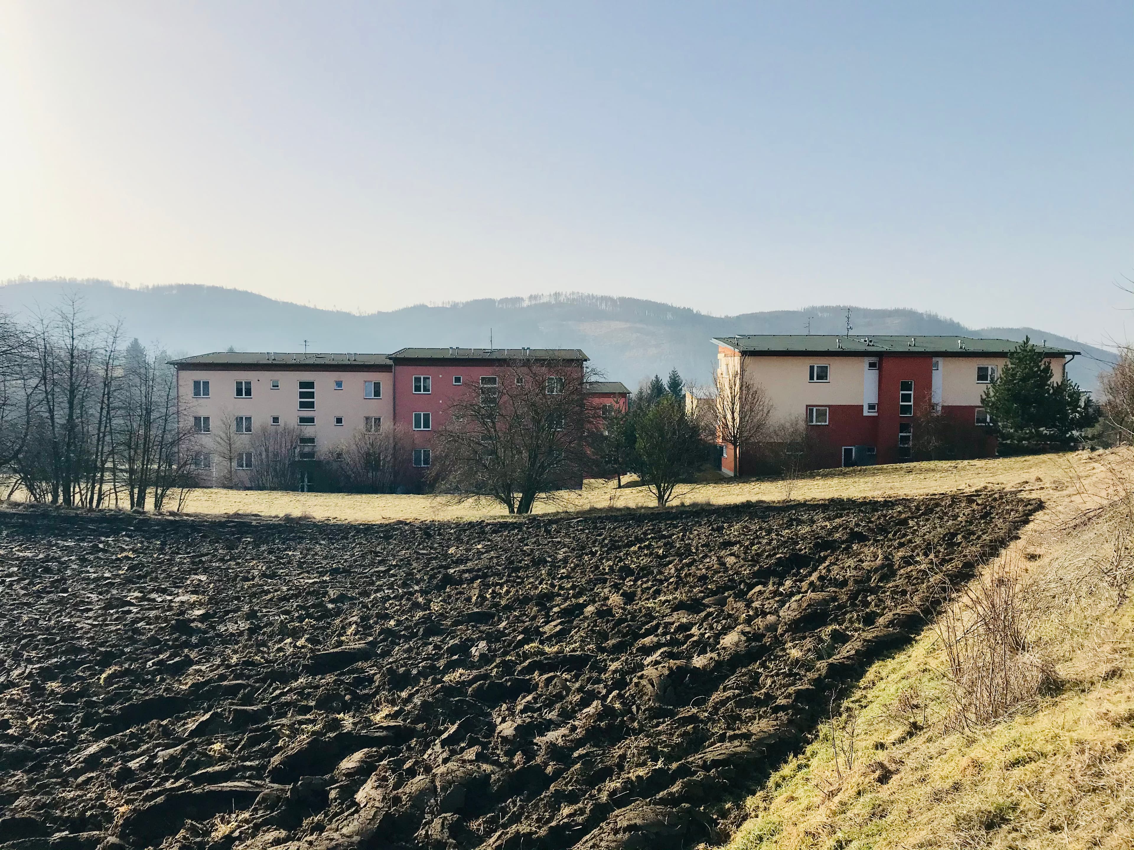 Pozemky Na Chmelnici určené k zastavění