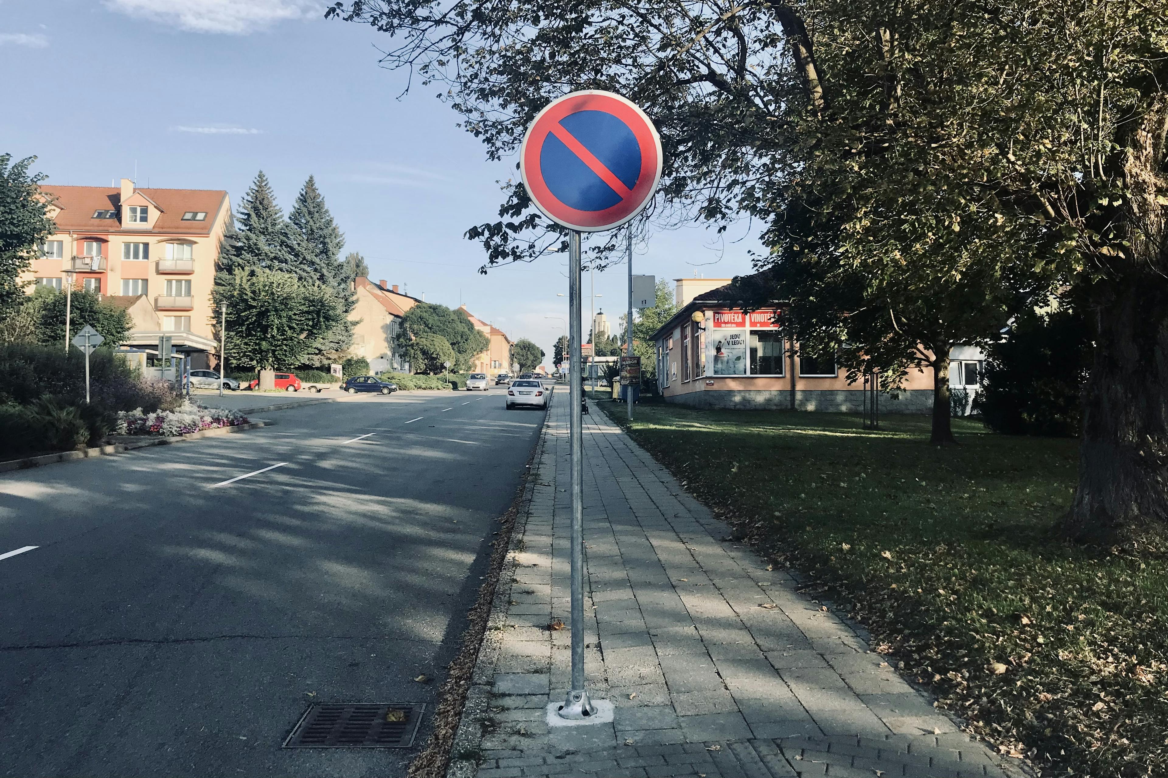 Nový zákaz stání na ulici Sokolská